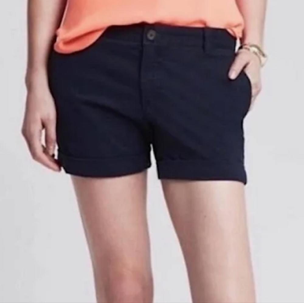Banana Republic City Chino Shorts Size 4 - Picture 3 of 6